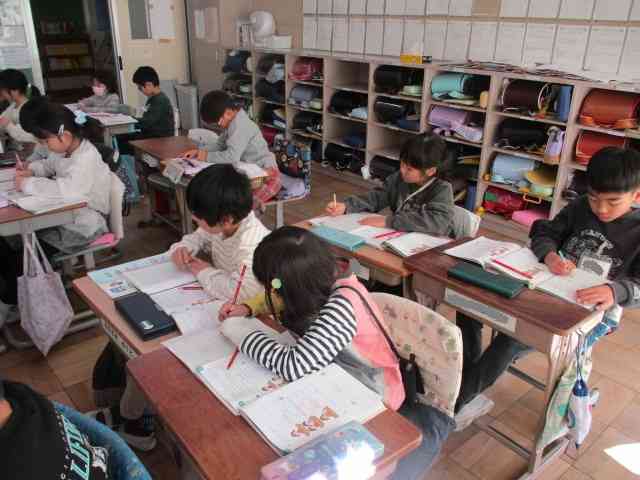【2年生】算数「図を使って考えよう」 - 2年 - 日記ページ（ブログ） - 相模原市立谷口小学校