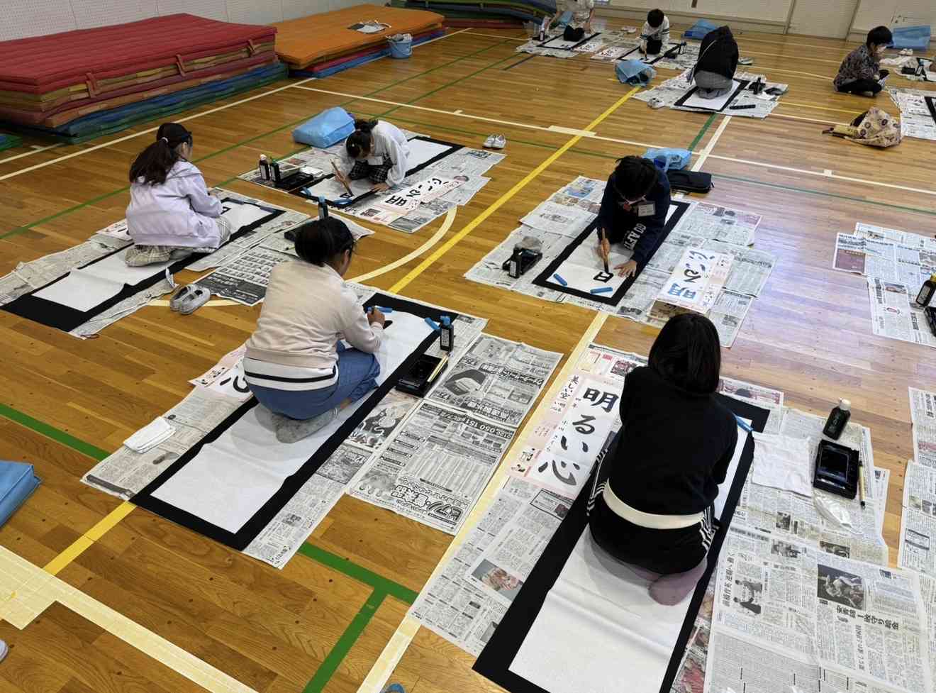 書き初め４人（これ）